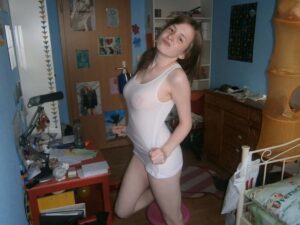 Admin elimde çok iyi ifşalar var yabancı bi kızdan aldım siteye yükle  
bütün gençlik yararlansın demiş gönderen kişi . 